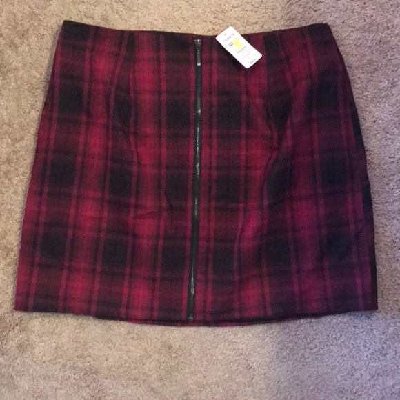 Dresses & Skirts - Torrid plaid skirt